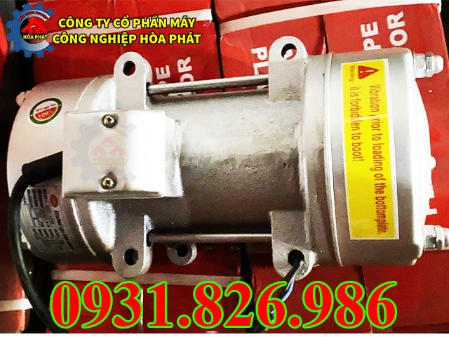 Đầm rung bê tông 2.2kw hàng nhập khẩu giá rẻ.